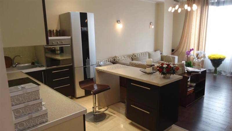 2-х_комнатная-жилянская_59-02250